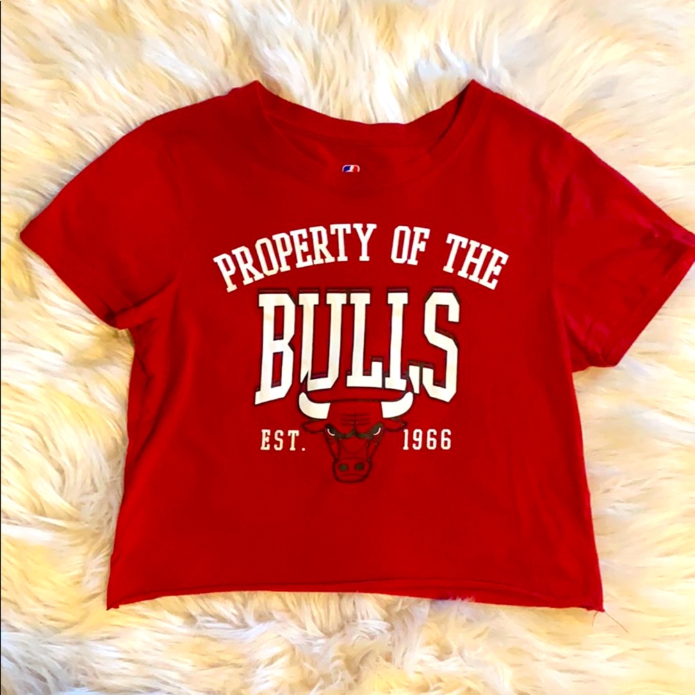 Property Of The Chicago Bulls Cropped Tee